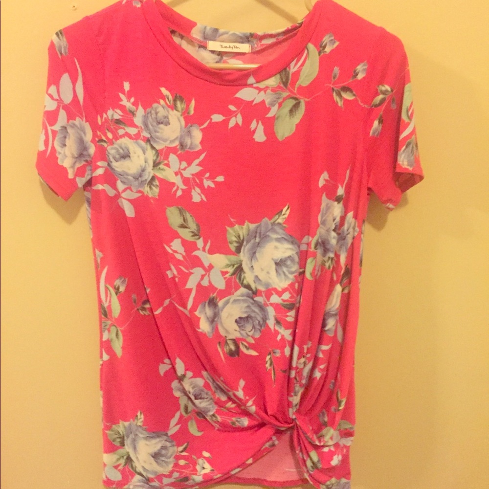 Impressions brand pink floral top size small